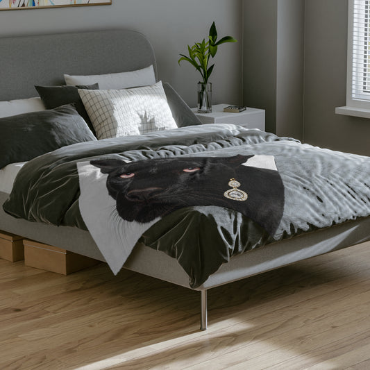 Luxurious Velveteen Microfiber Blanket with Chic Panther Design,